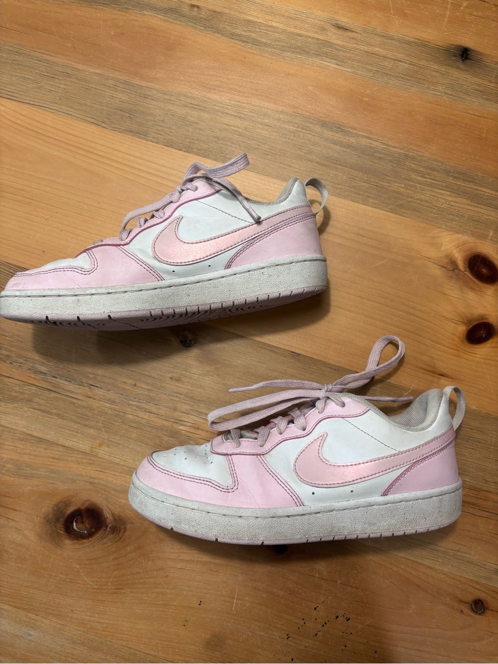 Nike Court Borough Low Recraft Kids White and Light Pink Low-Top Sneakers 5.5